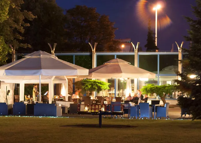 מלון Novotel Centrum