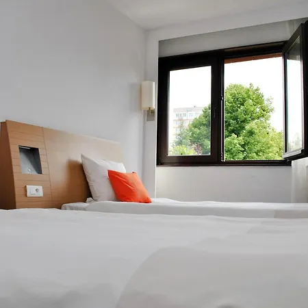 Novotel Centrum Hotel 3*