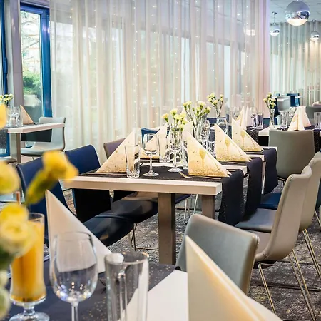 Novotel Centrum فندق 3*