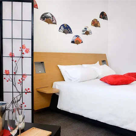 Novotel Centrum Отель 3*