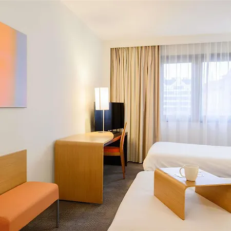 Отель Novotel Centrum