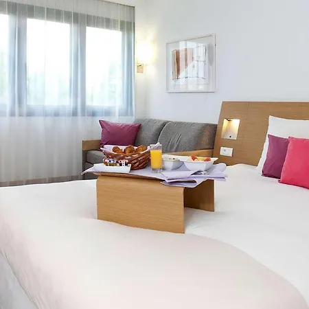 Отель Novotel Centrum 3*