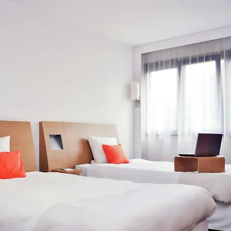 Novotel Centrum Отель 3*