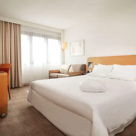 Novotel Centrum Отель 3*