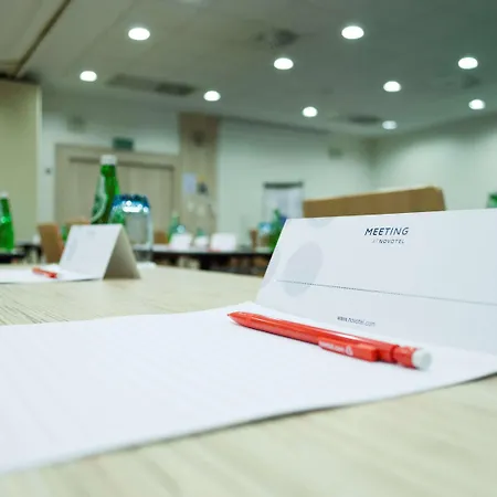 Отель Novotel Centrum