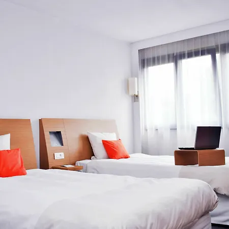 Novotel Centrum Отель 3*