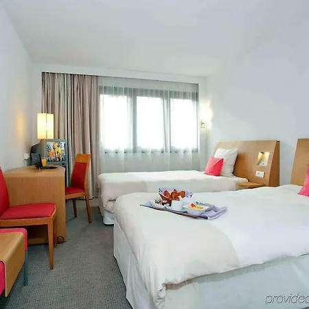 Novotel Centrum 3*