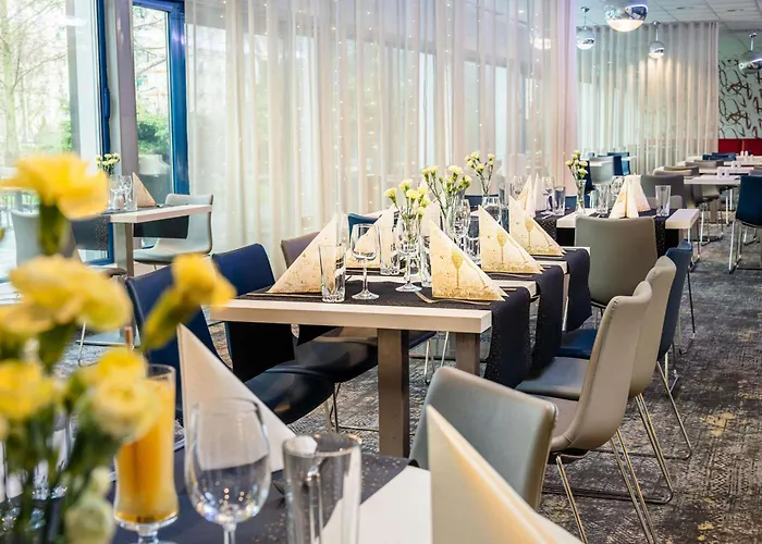 Novotel Centrum فندق 3*