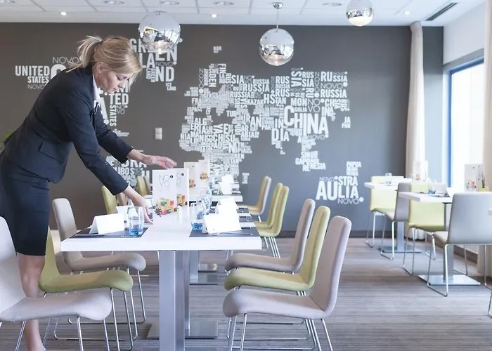 Novotel Centrum فندق 3*