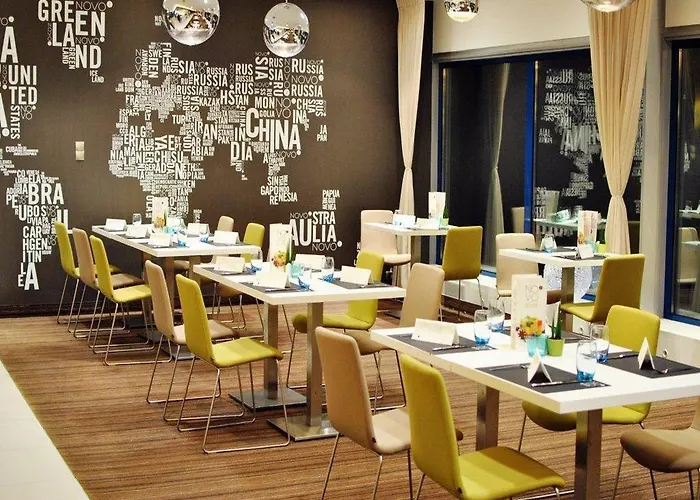 Novotel Centrum فندق 3*